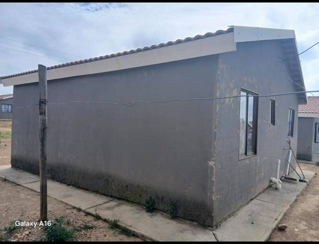 2 BEDROOM HOUSE FOR SALE IN BOTLENG EXT 4
